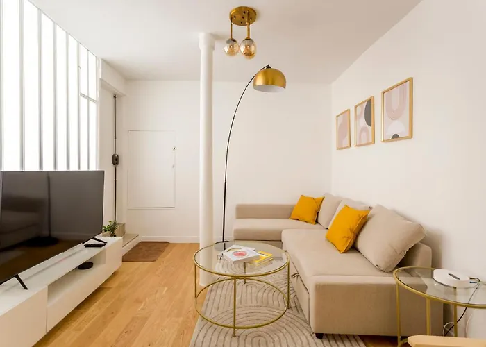 1 Bdr Bourse -opera With Ac